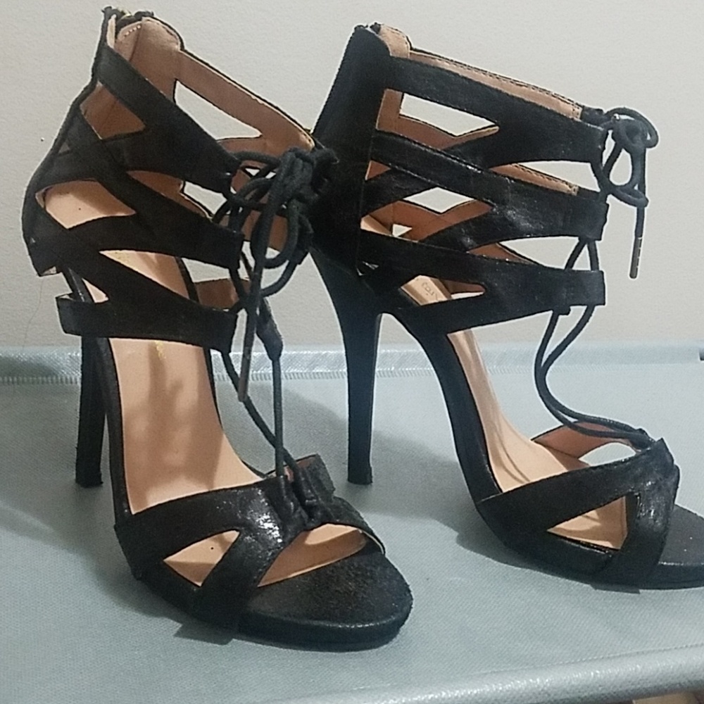 Gorg strappy heel!